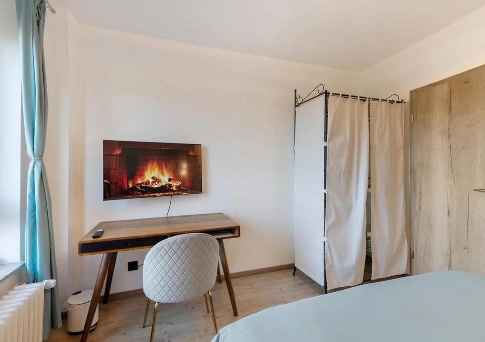 Charmentes Privatzimmer Mit Kueche, Naturgebiet Düsseldorf Camera foto